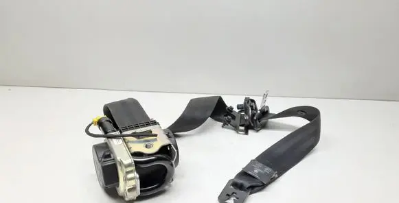 Volvo V40 Front seatbelt P31390454 31390454