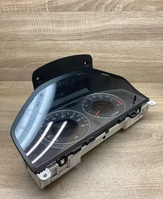 Volvo XC60 Speedometer (instrument cluster) 31270905AA 69399290U