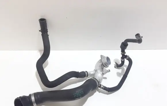 BMW M6 Engine coolant pipe/hose 7843261 7846363 7843262
