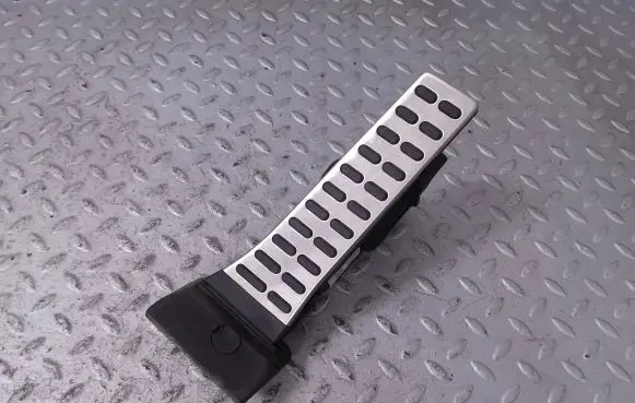 KIA Optima Accelerator throttle pedal 351902E000 NKT0795A2AD4300