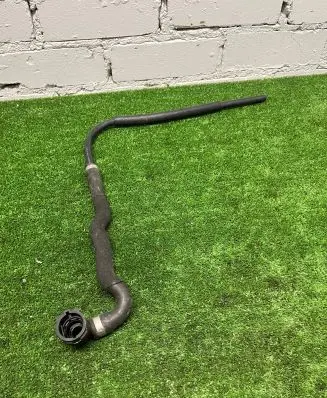BMW X5 G05 Engine coolant pipe/hose 8697861 07201837