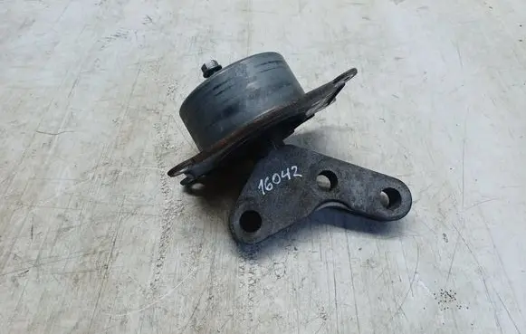 Opel Zafira B Engine mount bracket 24459784 2581 13159997