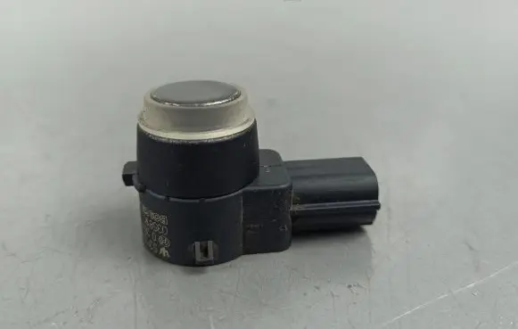 Maserati Quattroporte Parking PDC sensor 0263013821 53104272