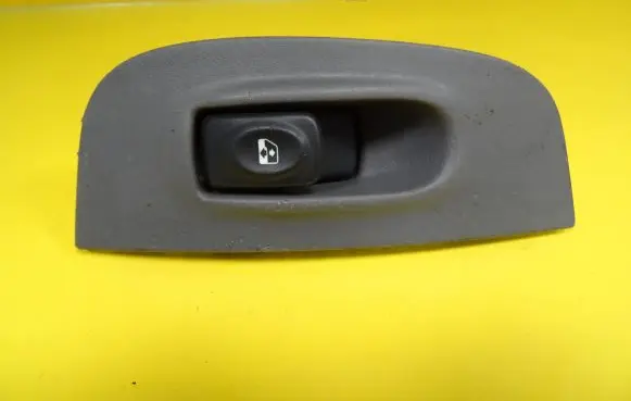 Renault Megane I Electric window control switch 429998K 7700429071