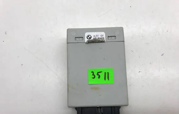 BMW X5 F15 Steering rack control module 6882780