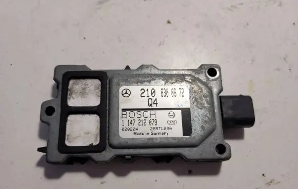 Mercedes-Benz E W210 Sensor 2108300672 020204 1147212079