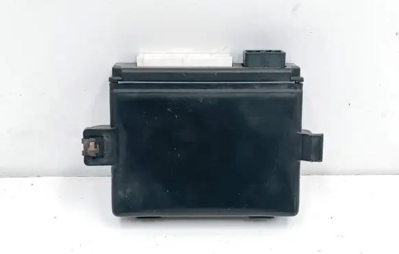 Chrysler Town & Country V Tailgate/trunk control unit/module P68192335AA