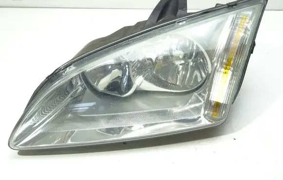 Ford Focus Headlight/headlamp