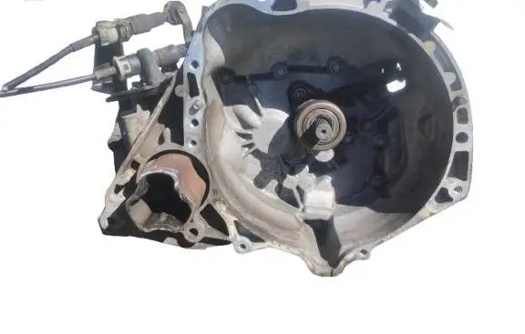 Nissan Micra Manual 5 speed gearbox JH3103