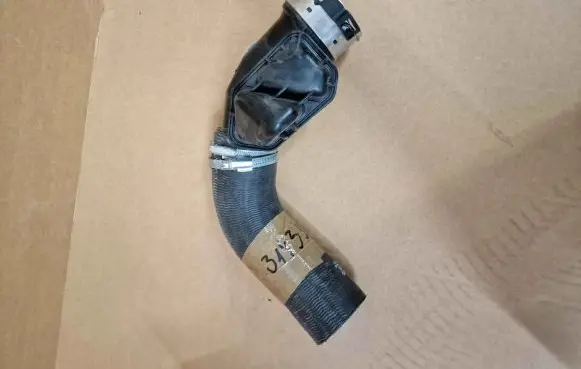 Volvo S60 Intercooler hose/pipe 31439498 32325480 31370773