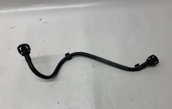 Volkswagen Golf VI Vacuum line/pipe/hose 06J133518F