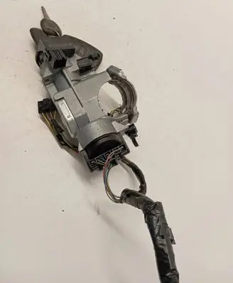 Ford Ranger Ignition lock AB393F880AA