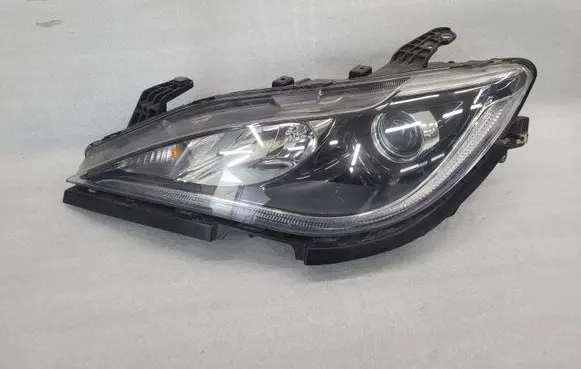 Chrysler Pacifica Headlight/headlamp 68228947AE