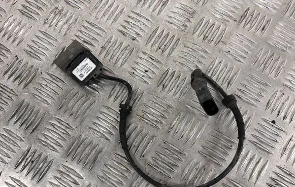 Maserati Quattroporte Acceleration sensor 670005814