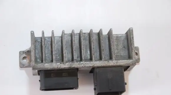 Renault Master III Glow plug pre-heat relay 271202380 163KM