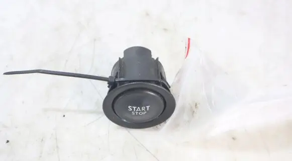 Renault Scenic III - Grand scenic III Engine start stop button switch