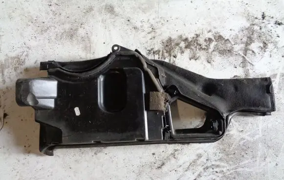 BMW 5 E60 E61 Other under body part 6945204