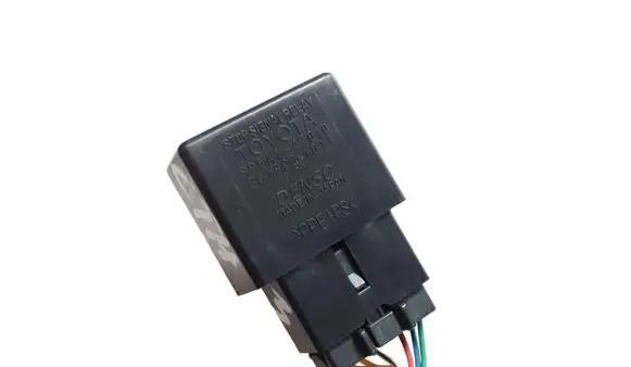 Lexus CT 200H Other relay 895A147010 0618001011