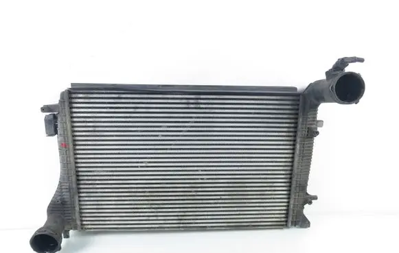 Volkswagen Caddy Intercooler radiator 