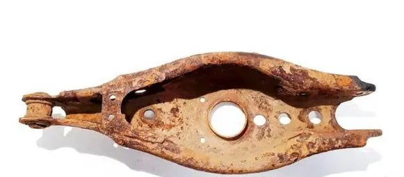 Toyota Avensis T270 Rear upper control arm/wishbone