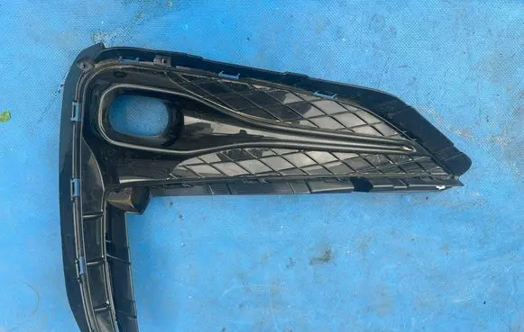 MG HS Front bumper lower grill 11407744