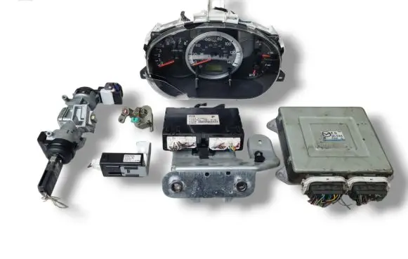 Engine ECU kit and lock set