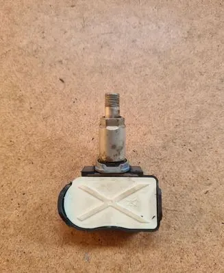 BMW 3 F30 F35 F31 Tire pressure sensor 707355