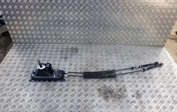 Audi A1 Gear shifter/selector 5R3711049L