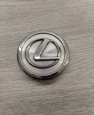 Lexus RX 300 Original wheel cap 2589B