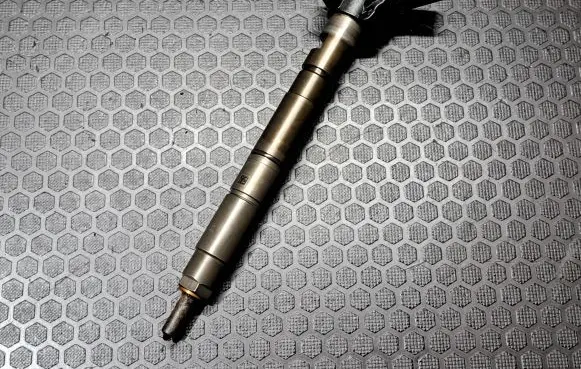 Audi A6 S6 C6 4F Fuel injector 059130 059130277AH