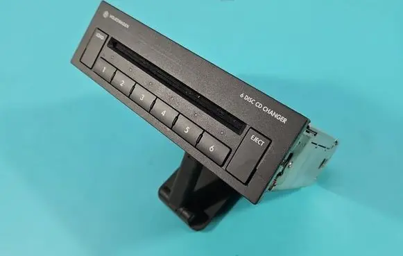 Volkswagen Tiguan CD/DVD changer 1K0035110A IMPRK1580628