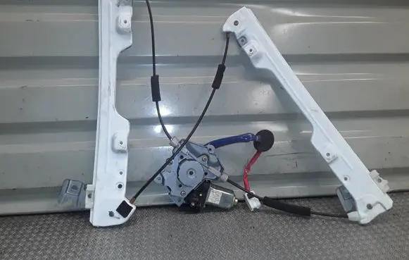 Nissan Murano Z50 Front door window regulator with motor 80731CA011