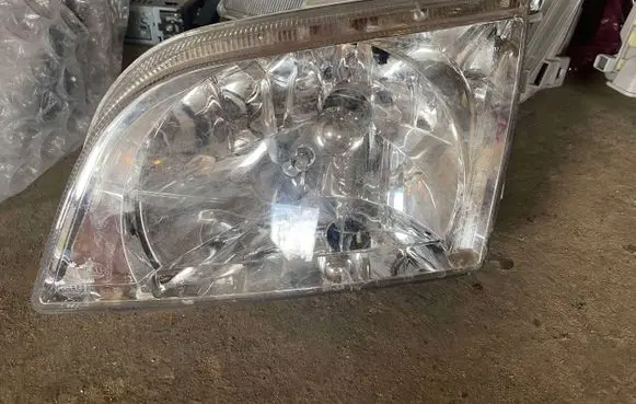 Mitsubishi Space Star Headlight/headlamp MR465001 1AD00813205