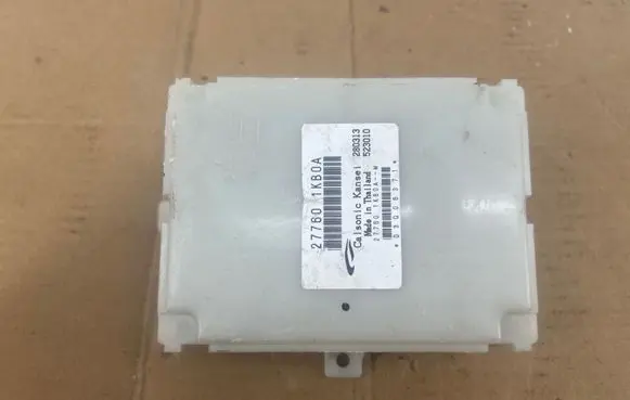 Nissan Juke I F15 Other control units/modules 277601KB0A 523010 280313