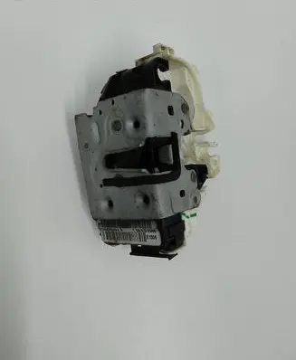 Dodge Journey Front door lock P04589694AA T68KD2888 F1506