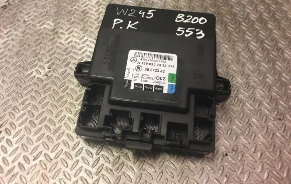 Mercedes-Benz B W245 Door control unit/module 1698207326 A1698207326