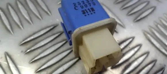 Nissan Primera Other relay 25230C9970