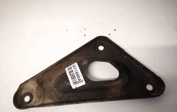 Opel Zafira A Engine mounting bracket 