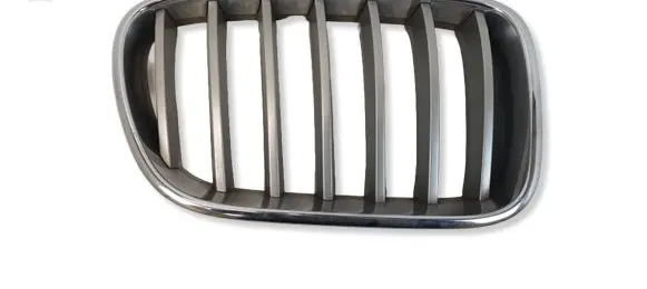 BMW X3 F25 Front bumper upper radiator grill 7210726 7237422