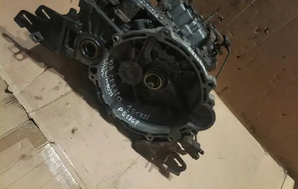 KIA Cerato Manual 5 speed gearbox P51767