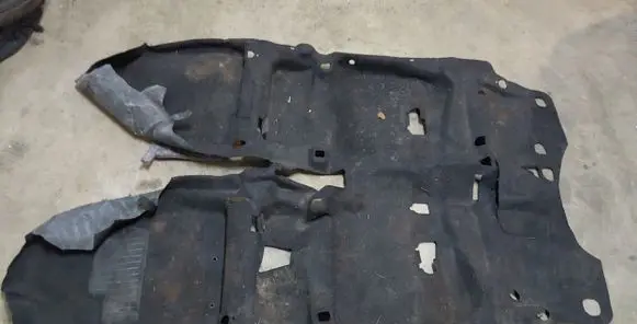 Toyota Yaris Interior carpet 585100D342