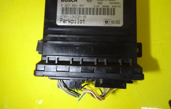 Ford Mondeo Mk III Parking PDC control unit/module 0263004007 97BX13K236AB
