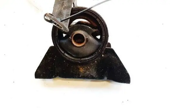 Mazda Premacy Engine mount bracket B26C