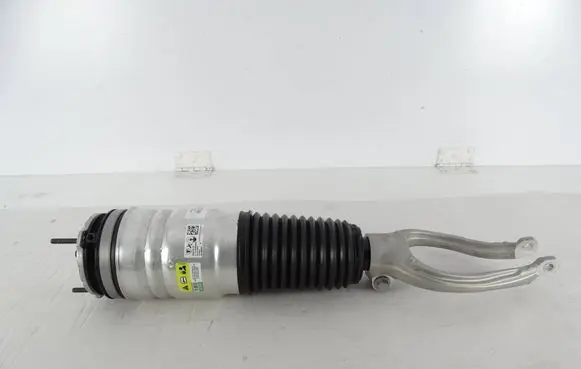 Maserati GranTurismo II Front shock absorber/damper 6703039060 06703039060 670303906