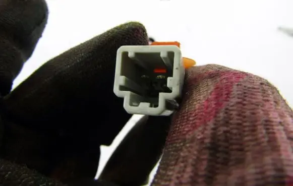 Honda CR-V Tailgate opening switch 