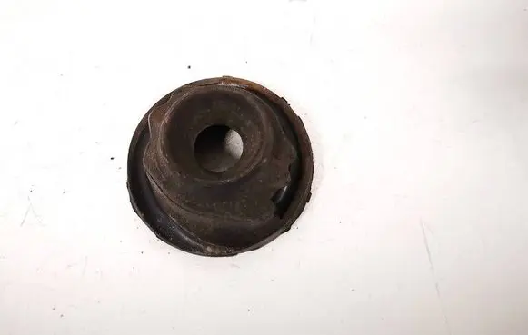 Seat Ibiza III (6L) Front coil spring rubber mount 1J0512149B
