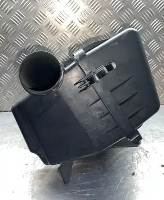 Hyundai Sonata Air filter box