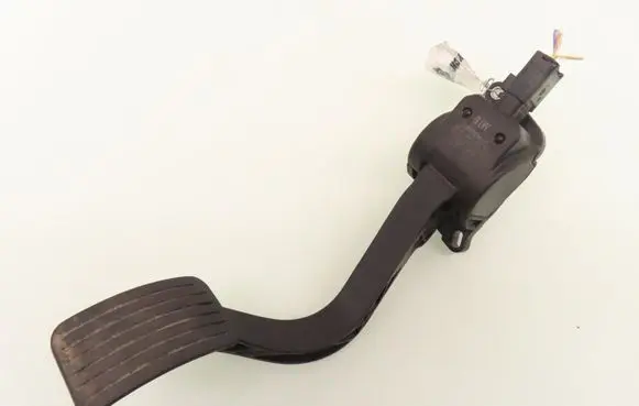 Citroen C4 I Picasso Accelerator throttle pedal 9654725380 0280755044
