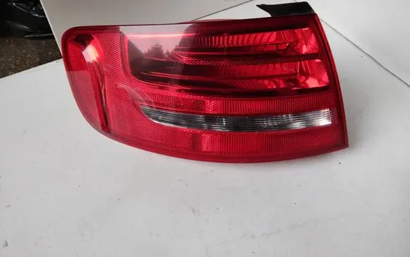 Audi A4 S4 B8 8K Rear/tail lights 8K9945095 050516L
