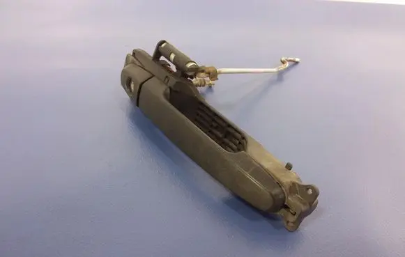 Toyota Yaris Front door exterior handle 